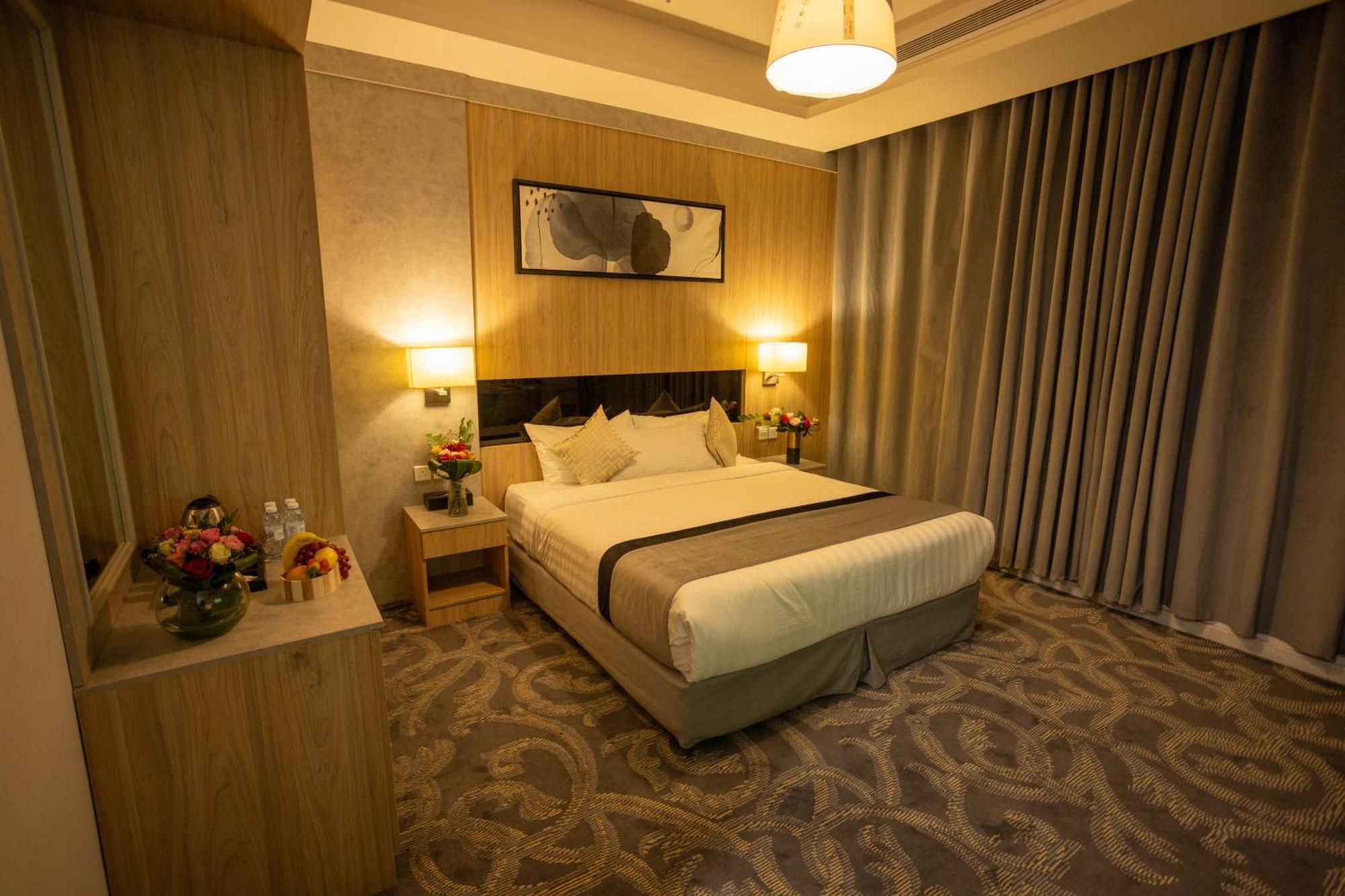 Laten Suites Andalus Mall เจดดาห์ ภายนอก รูปภาพ