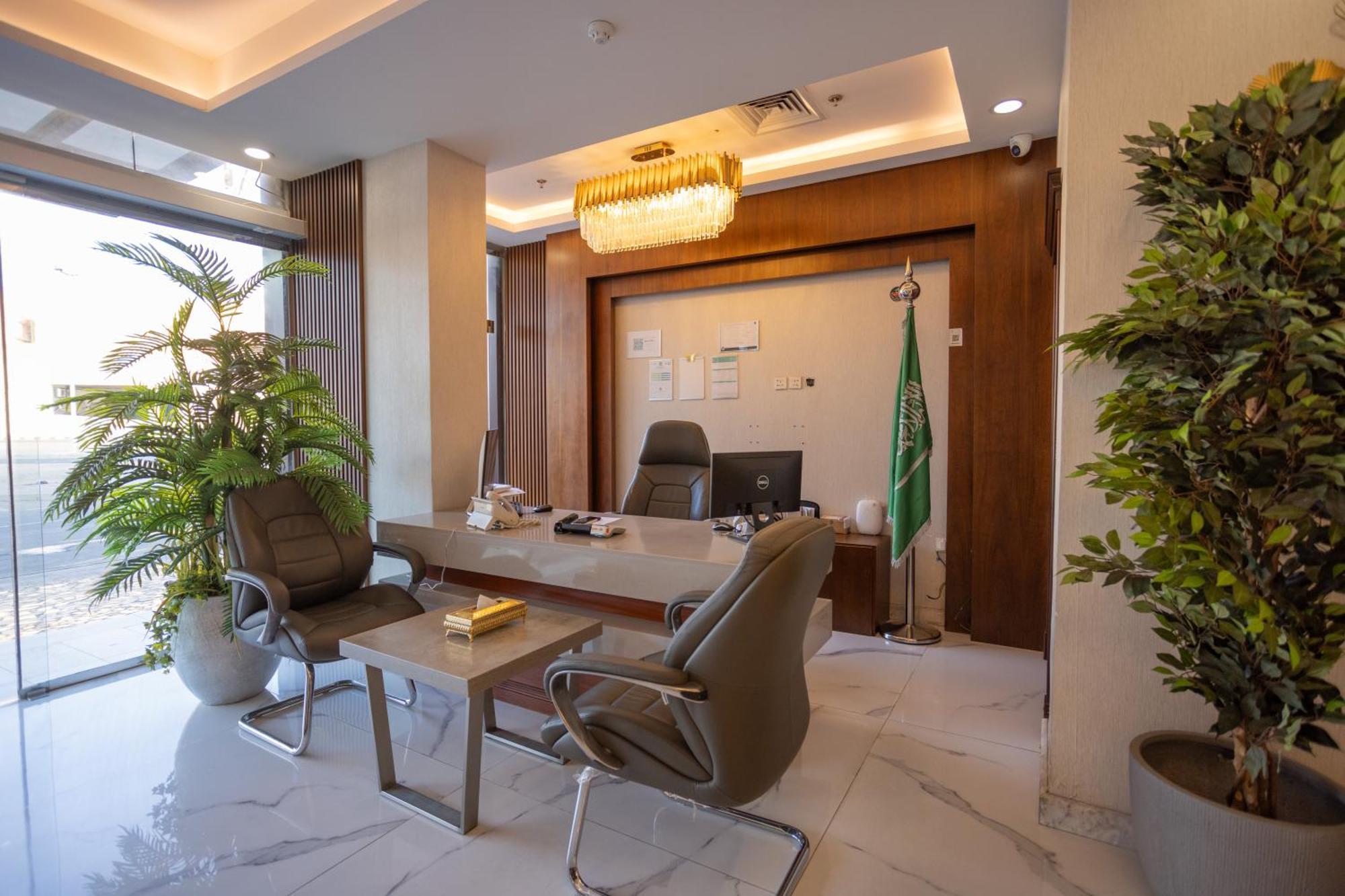 Laten Suites Andalus Mall เจดดาห์ ภายนอก รูปภาพ