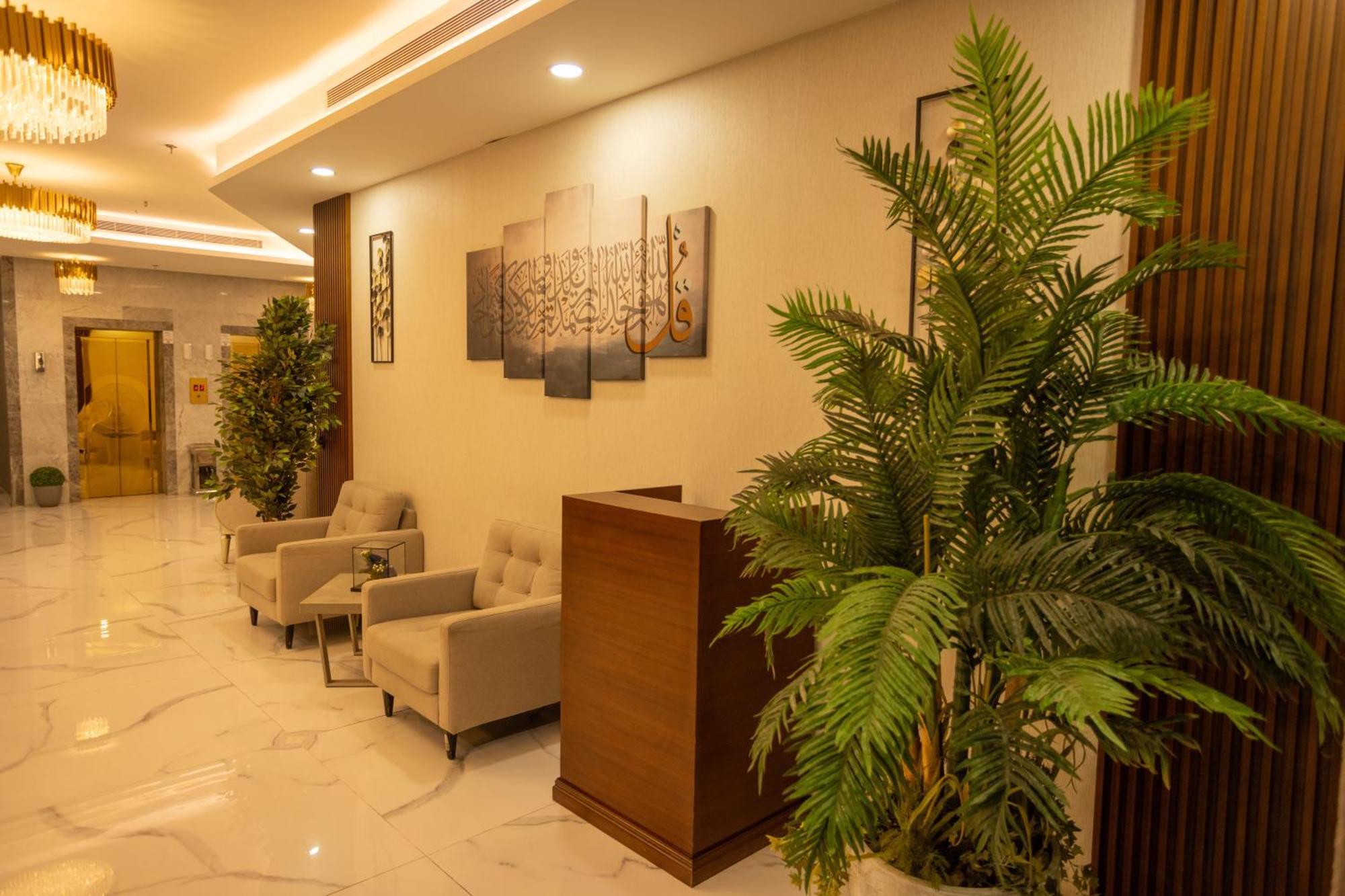 Laten Suites Andalus Mall เจดดาห์ ภายนอก รูปภาพ