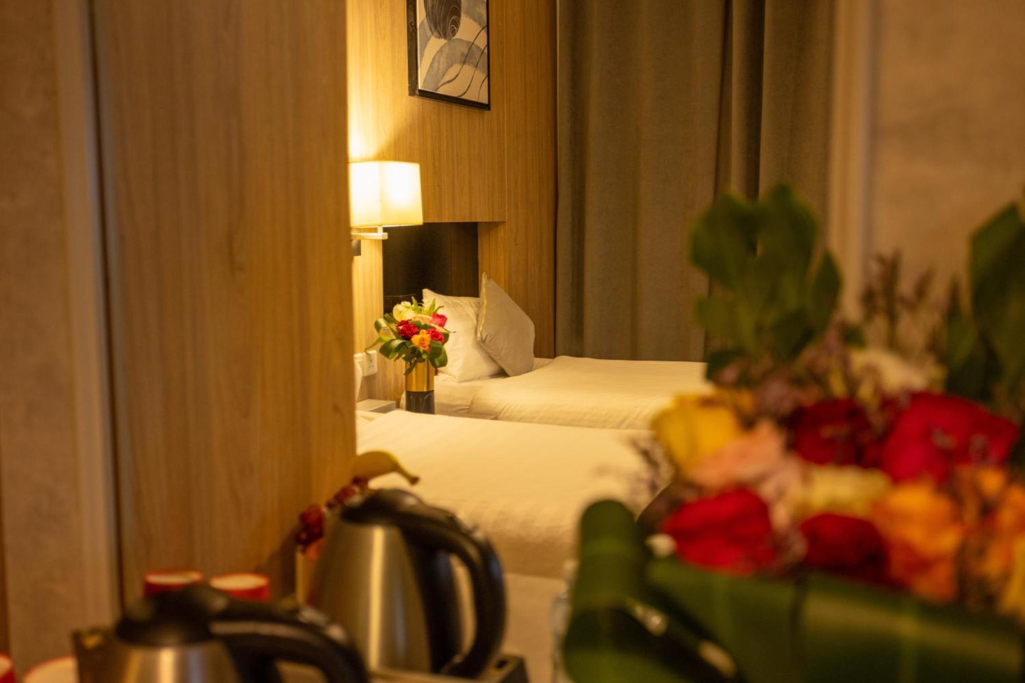 Laten Suites Andalus Mall เจดดาห์ ภายนอก รูปภาพ